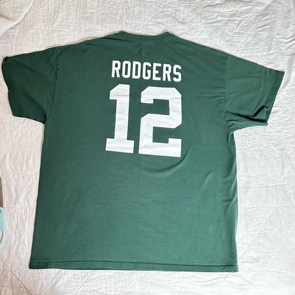 Green Bay Packers Roggers 12 Green Tee Shirt well loved - Picture 4 of 5
